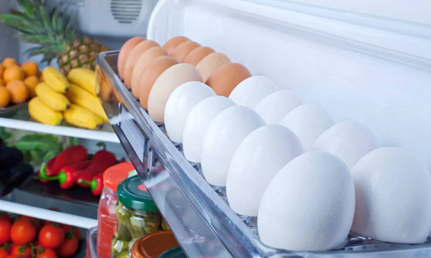 മുട്ട കഴുകി ഫ്രിഡ്ജിൽ സൂക്ഷിക്കാറുണ്ടോ? എങ്കിൽ അറിഞ്ഞിരിക്കണം ഈ കാര്യങ്ങൾ