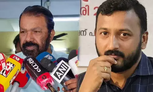 അന്തസും മാന്യതയുമുണ്ടെങ്കിൽ രാഹുല്‍ എംഎൽഎ സ്ഥാനം രാജിവെക്കണം, അത് രണ്ടും അയാള്‍ക്കില്ലെന്ന്  അറിയാം; മന്ത്രി വി.ശിവന്‍കുട്ടി