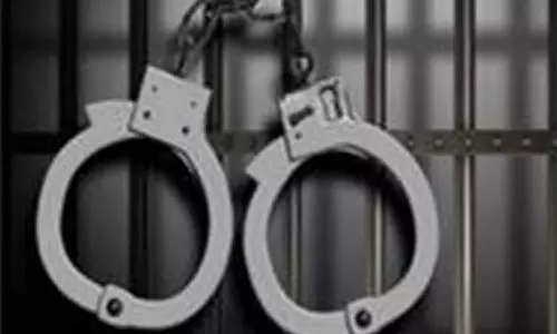 കടം തീർക്കാൻ ഇൻഷുറൻസ് തുക വേണം; പ്രതിമ ദഹിപ്പിച്ച് പണം തട്ടാൻ ശ്രമിച്ച രണ്ടാൾ പിടിയിൽ