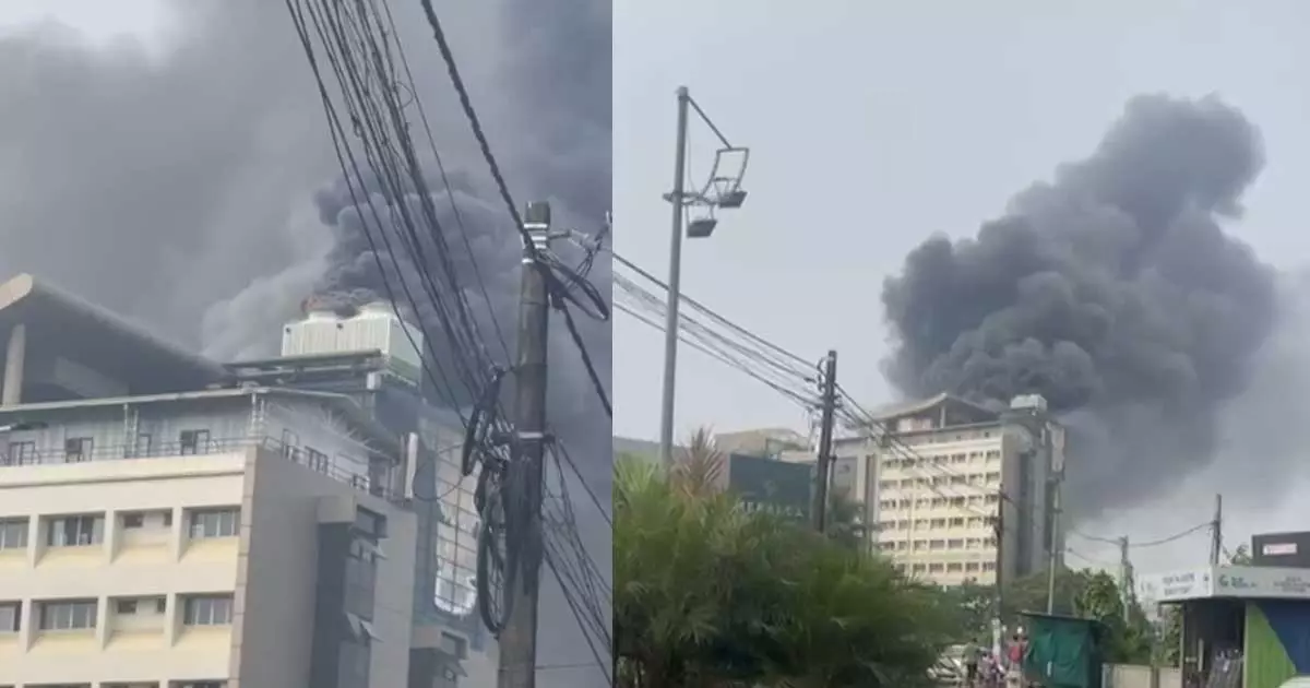 കോഴിക്കോട് ബേബി മെമ്മോറിയൽ ആശുപത്രിയിൽ തീപിടിത്തം; തീ നിയന്ത്രണവിധേയം കോഴിക്കോട് ബേബി മെമ്മോറിയൽ ആശുപത്രിയിൽ തീപിടിത്തം; തീ നിയന്ത്രണവിധേയം