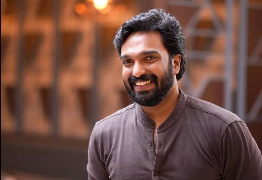 ഭൂട്ടാൻ വാഹനക്കടത്ത് ; അമിത് ചക്കാലക്കലിന്റെ വാഹനം കസ്റ്റംസ് വിട്ടുനൽകി ഭൂട്ടാൻ വാഹനക്കടത്ത് ; അമിത് ചക്കാലക്കലിന്റെ വാഹനം കസ്റ്റംസ് വിട്ടുനൽകി