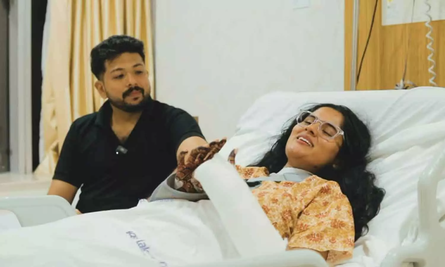 ചേർത്തു പിടിച്ചവർക്ക് ഹൃദയത്തിൽ നിന്ന് നന്ദി; ആശുപത്രി കിടക്കയിൽ ആദ്യ പ്രതികരണവുമായി ആവണി ചേർത്തു പിടിച്ചവർക്ക് ഹൃദയത്തിൽ നിന്ന് നന്ദി; ആശുപത്രി കിടക്കയിൽ ആദ്യ പ്രതികരണവുമായി ആവണി