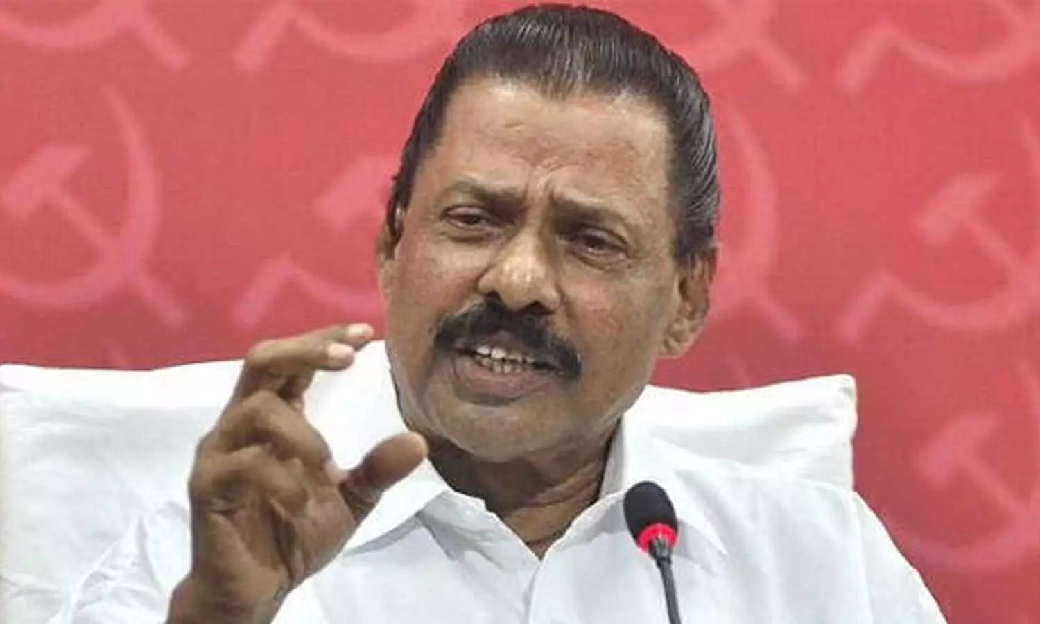 ശബരിമല സ്വര്ണക്കൊള്ള: കുറ്റവാളികളെ സർക്കാരും ഇടതുപക്ഷ മുന്നണിയും സംരക്ഷിക്കില്ലെന്ന് എം.വി ഗോവിന്ദന് ശബരിമല സ്വര്ണക്കൊള്ള: കുറ്റവാളികളെ സർക്കാരും ഇടതുപക്ഷ മുന്നണിയും സംരക്ഷിക്കില്ലെന്ന് എം.വി ഗോവിന്ദന്