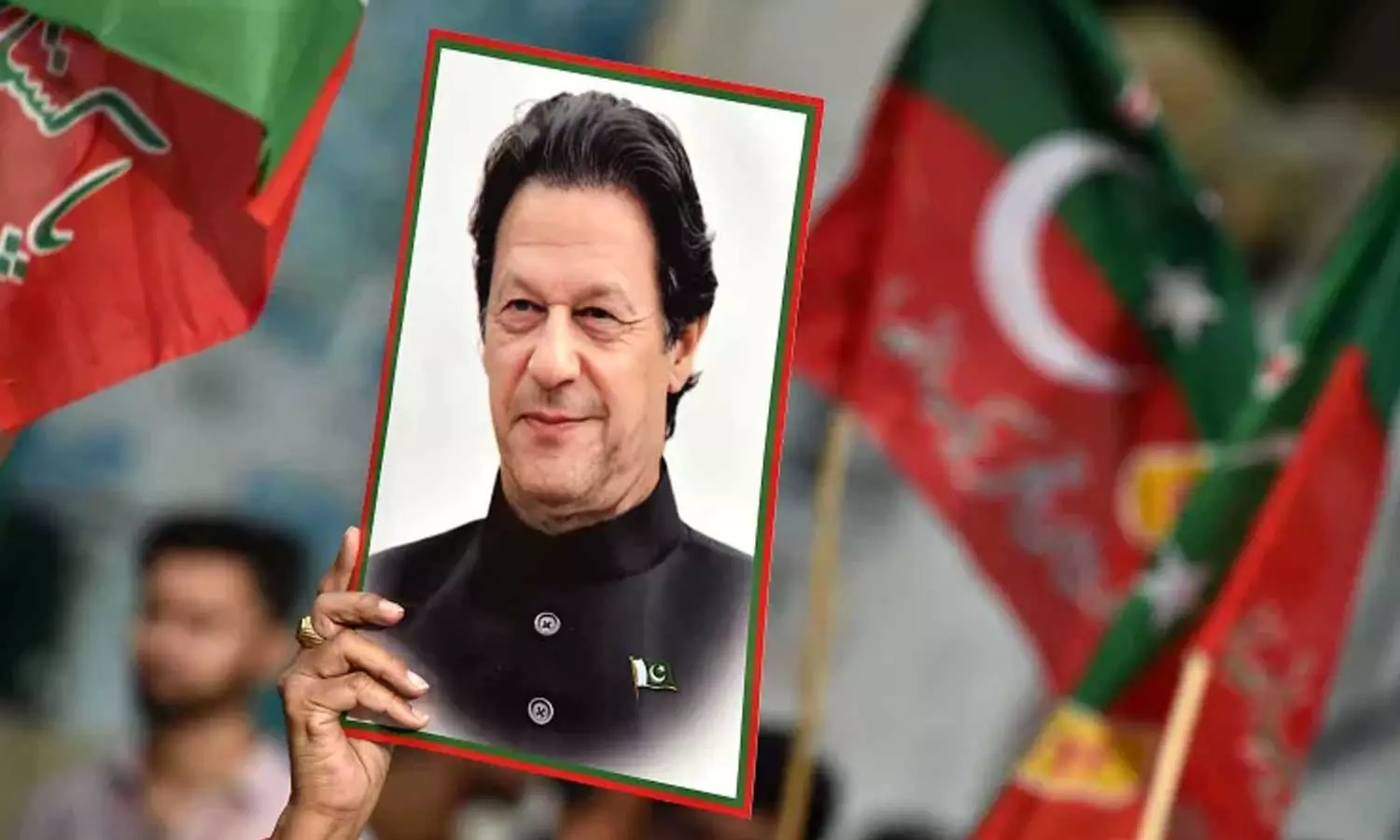 ഇമ്രാന്‍ ഖാന്‍ ജീവിച്ചിരിപ്പുണ്ട്: പാകിസ്ഥാന്‍ വിടാന്‍ അദ്ദേഹത്തില്‍ സമ്മര്‍ദ്ദം ചെലുത്തുകയാണെന്ന് സെനറ്റർ