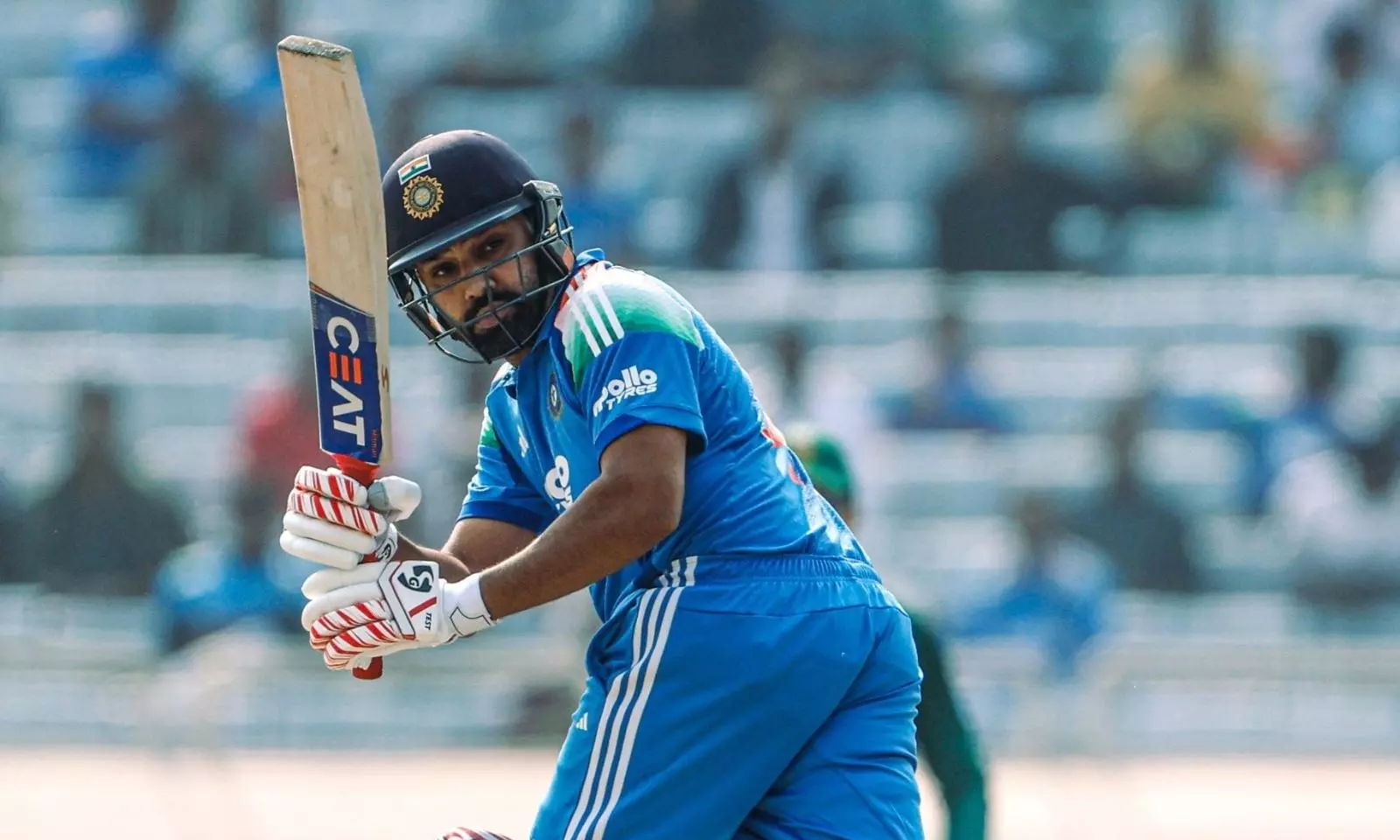 ഓൾടൈം ഹിറ്റ്മാൻ ; ഏകദിനത്തിൽ ഏറ്റവുമധികം സിക്സർ നേടുന്ന താരമായി രോഹിത്