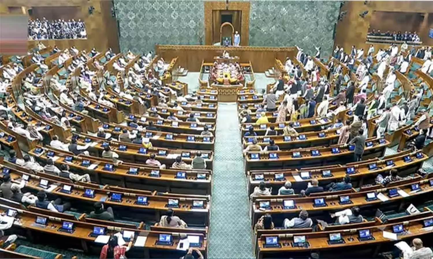 എസ്ഐആറിൽ പ്രതിപക്ഷം പാ‍ർലമെന്റ് സ്തംഭിപ്പിച്ചു