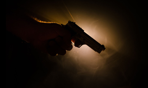 ഡൽഹിയിൽ വിവാഹ വീട്ടിൽ കയറി ഭക്ഷണം ചോദിച്ച 17കാരനെ വെടിവെച്ചു കൊന്നു; സിഐഎസ്എഫ് കോൺസ്റ്റബിൾ അറസ്റ്റിൽ