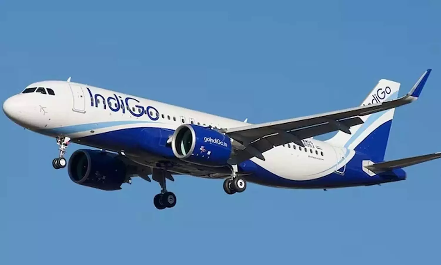 Bomb threat; Kuwait-Hyderabad IndiGo flight makes emergency landing in Mumbai