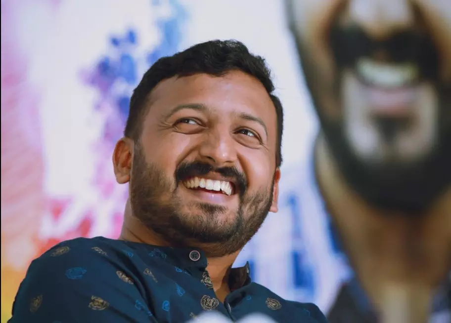 ബലാത്സംഗക്കേസ്; രാഹുൽ മാങ്കൂട്ടത്തിലിന്റെ മുൻകൂർ ജാമ്യാപേക്ഷയിൽ വിധി ഇന്ന് ബലാത്സംഗക്കേസ്; രാഹുൽ മാങ്കൂട്ടത്തിലിന്റെ മുൻകൂർ ജാമ്യാപേക്ഷയിൽ വിധി ഇന്ന്