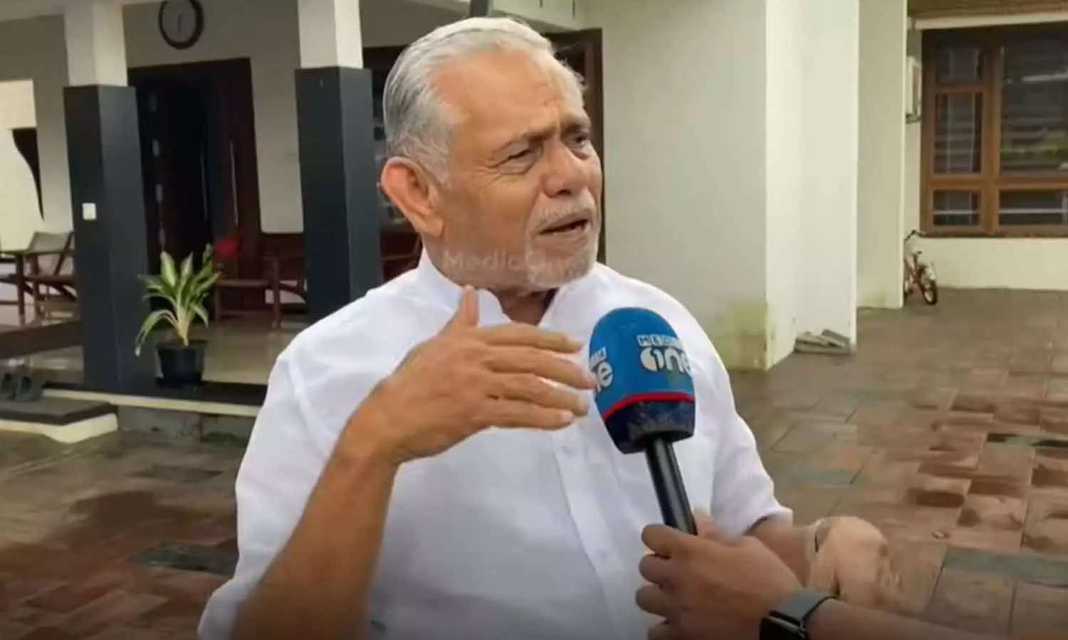 50 വർഷത്തിന് ശേഷം 93 രൂപയുടെ കടം വീട്ടി അബ്ദുല്ല 50 വർഷത്തിന് ശേഷം 93 രൂപയുടെ കടം വീട്ടി അബ്ദുല്ല