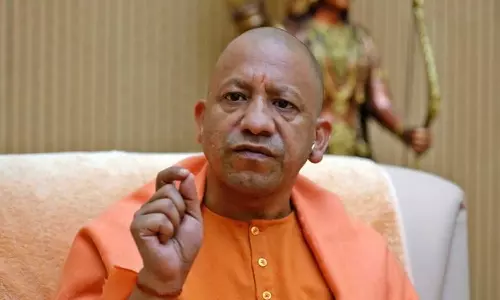 എല്ലാ ജില്ലയിലും പ്രത്യേക തടങ്കൽ പാളയങ്ങൾ; റോഹിങ്ക്യകളെ ലക്ഷ്യമിട്ട് കർശന നടപടിയുമായി യുപി സർക്കാർ