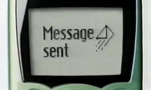ലോകത്തെ ആദ്യത്തെ ടെക്സ്റ്റ് മെസേജിന് 33 വർഷം...; എന്തായിരുന്നു ആ സന്ദേശം?