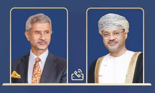 ഇന്ത്യ-ഒമാൻ വിദേശകാര്യ മന്ത്രിമാർ തമ്മിൽ ഫോൺ സംഭാഷണം; വിവിധ മേഖലകളിലെ സഹകരണം ചർച്ചയായി ഇന്ത്യ-ഒമാൻ വിദേശകാര്യ മന്ത്രിമാർ തമ്മിൽ ഫോൺ സംഭാഷണം; വിവിധ മേഖലകളിലെ സഹകരണം ചർച്ചയായി