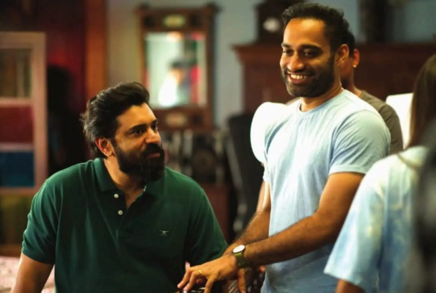 അച്ഛൻ മോഹൻലാലിനൊപ്പം തുടര്‍ച്ചയായി സിനിമകൾ ചെയ്തതിന്‍റെ കാരണം ഇപ്പോൾ മനസിലായി; അഖിൽ സത്യന്‍റെ വാക്കുകൾ പങ്കുവച്ച് അജു വര്‍ഗീസ്