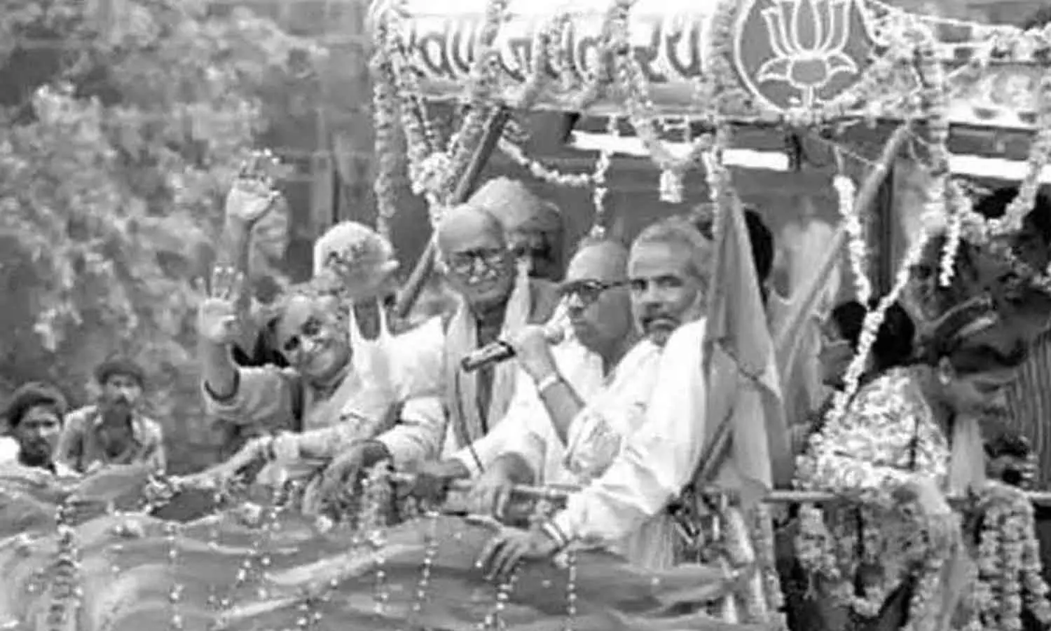 എൽ.കെ അദ്വാനി നയിച്ച രഥയാത്ര