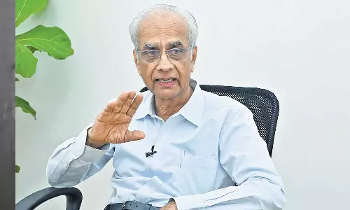 ദേവസ്വം ബോർഡിൽ നിന്ന് ശമ്പളം വാങ്ങുന്നില്ല; സർക്കാർ വിശദീകരണം നൽകുമെന്ന് കെ.ജയകുമാര്‍