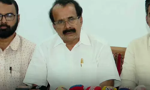 സ്വര്‍ണക്കൊള്ളയും ഗര്‍ഭവും ചര്‍ച്ചയാക്കി കേന്ദ്രത്തിന്റെ വികസനം മറക്കാനാണ് ഇരുമുന്നണികളുടെയും ശ്രമം: ജോർജ് കുര്യൻ