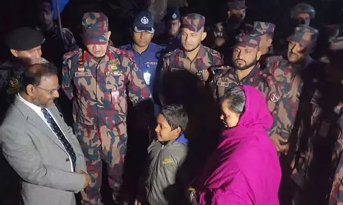 ബംഗ്ലാദേശിലേക്ക് നാടുകടത്തപ്പെട്ട ഇന്ത്യൻ പൗരത്വമുള്ള ഗർഭിണിയേയും എട്ടുവയസുള്ള മകനേയും തിരികെ എത്തിച്ചു