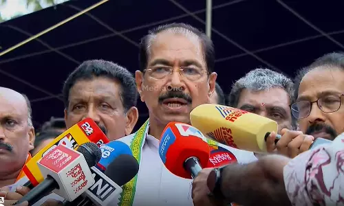 ദേശീയപാത തകർന്നത് ആരുടെ പിടലിക്ക് ഇടണമെന്ന് മുഖ്യമന്ത്രി പറയണം: സണ്ണി ജോസഫ് ദേശീയപാത തകർന്നത് ആരുടെ പിടലിക്ക് ഇടണമെന്ന് മുഖ്യമന്ത്രി പറയണം: സണ്ണി ജോസഫ്