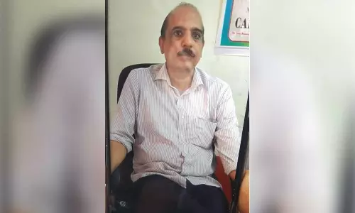 പാലക്കാട് നിന്ന് കാണാതായ മധ്യവയസ്കനെ മരിച്ച നിലയിൽ കണ്ടെത്തി പാലക്കാട് നിന്ന് കാണാതായ മധ്യവയസ്കനെ മരിച്ച നിലയിൽ കണ്ടെത്തി