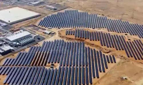 Oman extends grace period until June 1 for workers in energy and minerals sectors to obtain professional licenses Oman extends grace period until June 1 for workers in energy and minerals sectors to obtain professional licenses