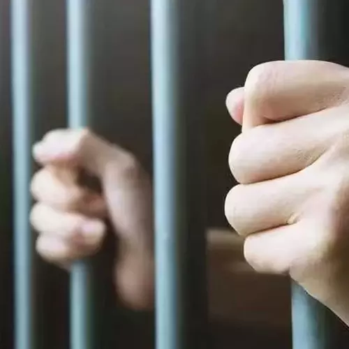 പോക്‌സോ കേസിൽ എട്ടുവർഷം ജയിലിൽ; തെളിവുകളുടെ അഭാവത്തിൽ 56കാരനെ വെറുതെ വിട്ട് കോടതി