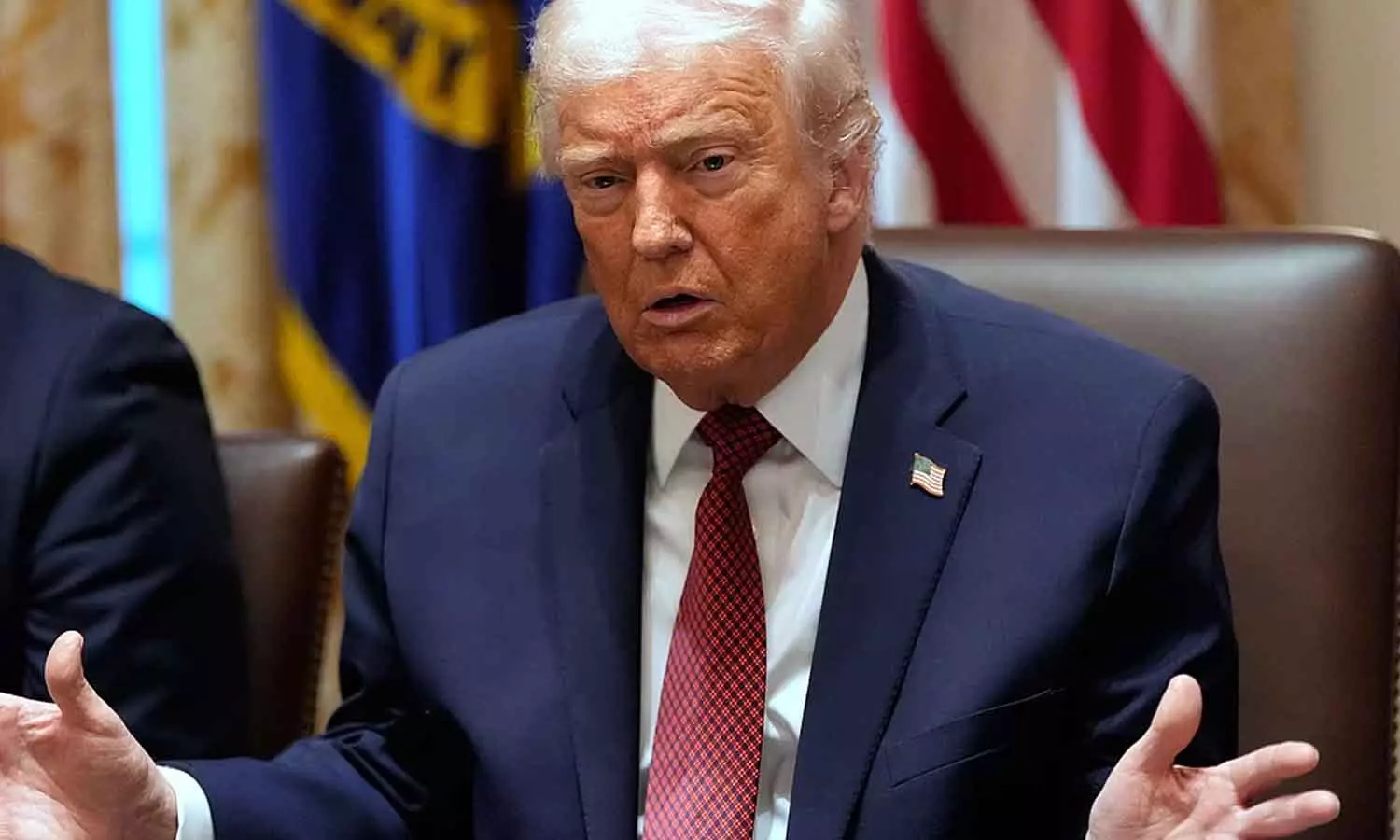 അരി ഇറക്കുമതി; ഇന്ത്യക്ക് മേൽ വീണ്ടും തീരുവ ഭീഷണിയുമായി ഡൊണാൾഡ് ട്രംപ് അരി ഇറക്കുമതി; ഇന്ത്യക്ക് മേൽ വീണ്ടും തീരുവ ഭീഷണിയുമായി ഡൊണാൾഡ് ട്രംപ്