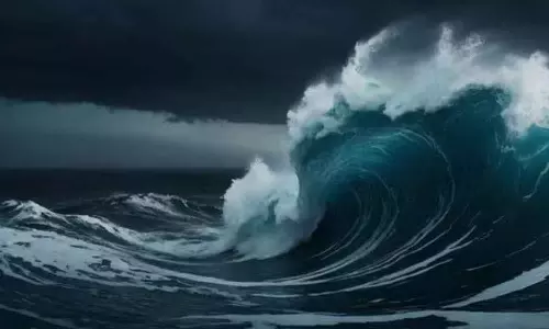 ജപ്പാനിൽ 7.6 തീവ്രതയിൽ ശക്തമായ ഭൂചലനം; സുനാമി മുന്നറിയിപ്പ് ജപ്പാനിൽ 7.6 തീവ്രതയിൽ ശക്തമായ ഭൂചലനം; സുനാമി മുന്നറിയിപ്പ്