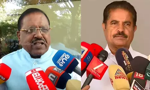 പദവിയിലിരുന്ന് വ്യക്തിപരമായ അഭിപ്രായങ്ങൾ പറയരുത്: അടൂർ പ്രകാശിനെതിരെ രാജ്മോഹൻ ഉണ്ണിത്താൻ പദവിയിലിരുന്ന് വ്യക്തിപരമായ അഭിപ്രായങ്ങൾ പറയരുത്: അടൂർ പ്രകാശിനെതിരെ രാജ്മോഹൻ ഉണ്ണിത്താൻ