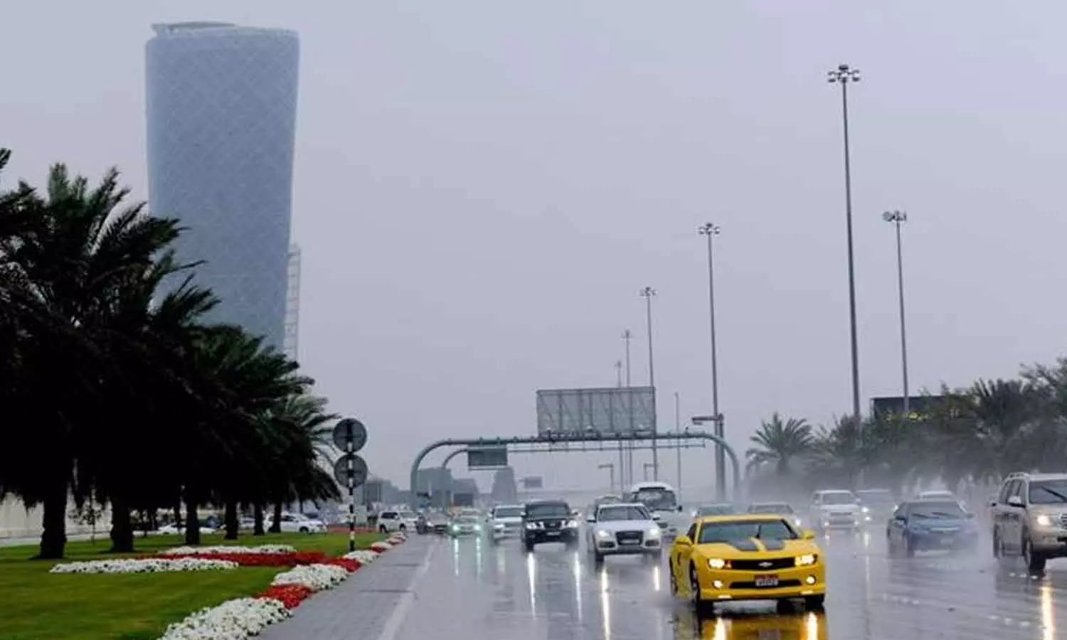 ബഹ്റൈൻ തീരത്ത് ന്യൂനമർദ്ദം; ഒറ്റപ്പെട്ട മഴയ്ക്ക് സാധ്യത ബഹ്റൈൻ തീരത്ത് ന്യൂനമർദ്ദം; ഒറ്റപ്പെട്ട മഴയ്ക്ക് സാധ്യത