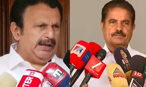 50 വർഷത്തെ രാഷ്ട്രീയ പാരമ്പര്യമുള്ള നേതാവാണ്, എതിരാളികൾക്ക് അടിക്കാൻ വടി കൊടുത്തത് പോലെയായി; അടൂര്‍ പ്രകാശിനെതിരെ കെ.മുരളീധരൻ