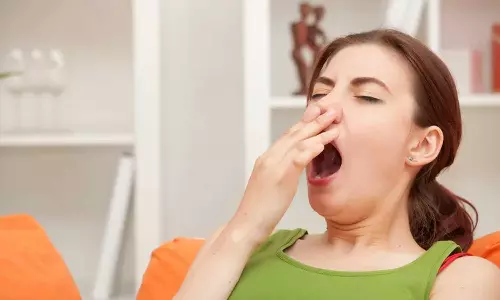 ഇടക്കിടെ കോട്ടുവാ ഇടുന്നവരാണോ? ഒളിഞ്ഞിരിക്കുന്നത് ഗുരുതര ആരോഗ്യ പ്രശ്‌നങ്ങൾ