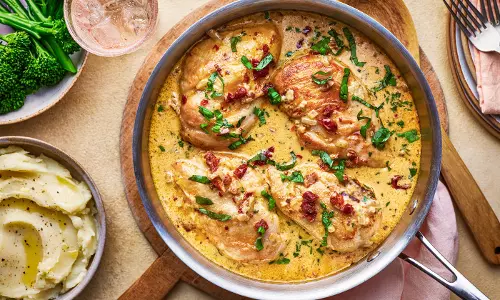 2025ൽ ഏറ്റവും കൂടുതൽ പേര്‍ തിരഞ്ഞ പാചകക്കുറിപ്പ്; എന്താണ് ഈ മാരി മീ ചിക്കൻ