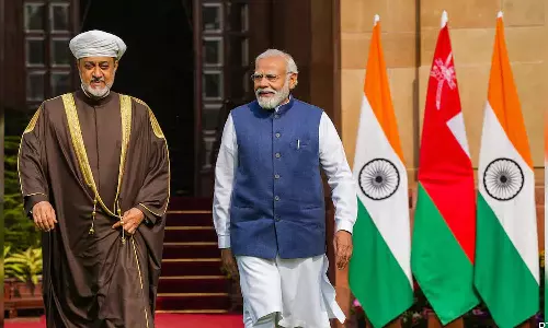 പ്രധാനമന്ത്രി നരേന്ദ്രമോദി ഒമാനിലേക്ക്; സ്വതന്ത്ര വ്യാപാര കരാറിൽ ഒപ്പുവെച്ചേക്കും പ്രധാനമന്ത്രി നരേന്ദ്രമോദി ഒമാനിലേക്ക്; സ്വതന്ത്ര വ്യാപാര കരാറിൽ ഒപ്പുവെച്ചേക്കും