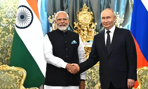 കള്ള പ്രചാരണങ്ങൾ കൊണ്ട് എങ്ങനെ ഭരിക്കാം?   ഇലക്ഷൻ കമിഷൻ പ്രോപഗൻഡ മെഷിനറിയോ?