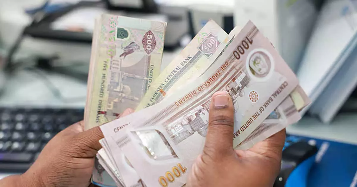 വീണ്ടും മൂല്യമിടിഞ്ഞ് ഇന്ത്യൻ രൂപ;കുതിച്ചുയർന്ന് ഗൾഫ് കറൻസികൾ വീണ്ടും മൂല്യമിടിഞ്ഞ് ഇന്ത്യൻ രൂപ;കുതിച്ചുയർന്ന് ഗൾഫ് കറൻസികൾ