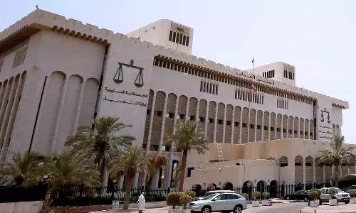 Indian man sentenced to death in Kuwait for killing wife by hitting her head with a hammer