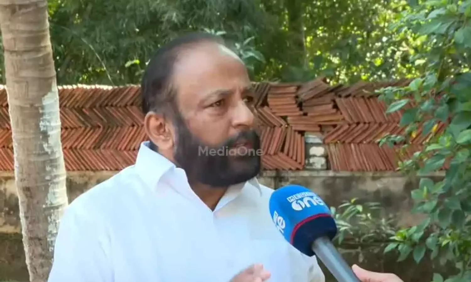 കോൺഗ്രസ് വിട്ട എ.വി ഗോപിനാഥ് പെരിങ്ങോട്ടുകുറിശിയിൽ തോറ്റു കോൺഗ്രസ് വിട്ട എ.വി ഗോപിനാഥ് പെരിങ്ങോട്ടുകുറിശിയിൽ തോറ്റു