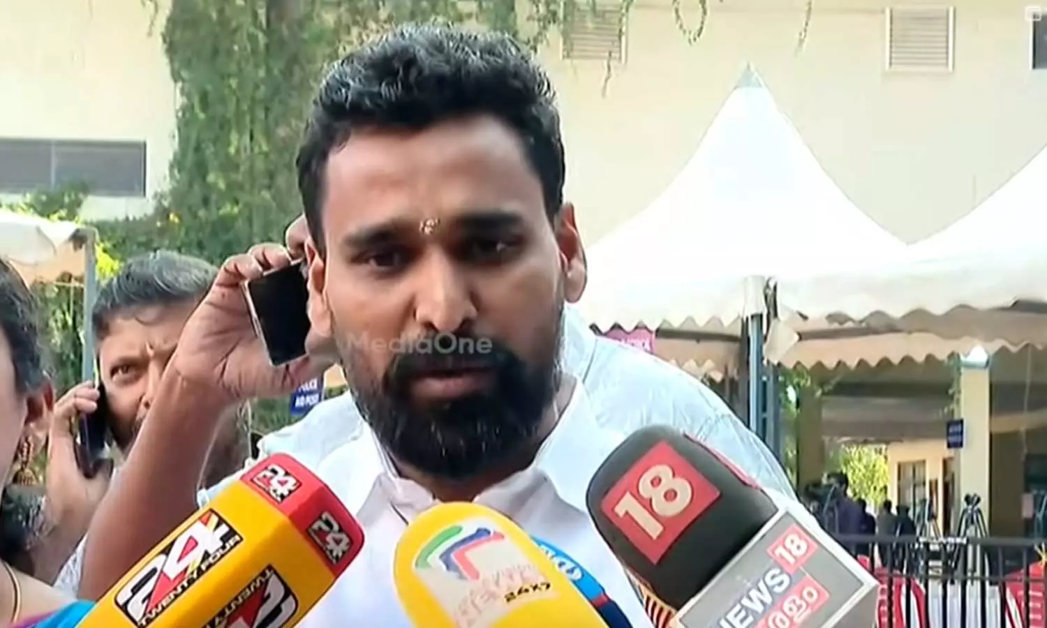 47 വർഷമായി കുറ്റിച്ചൂലിനെ നിർത്തിയാലും ജയിക്കുമെന്ന് സിപിഎം അഹങ്കരിച്ച വാർഡ്; കോഴിക്കോട്ട് മേയറുടെ വാർഡിൽ എൻഡിഎക്ക് വിജയം 47 വർഷമായി കുറ്റിച്ചൂലിനെ നിർത്തിയാലും ജയിക്കുമെന്ന് സിപിഎം അഹങ്കരിച്ച വാർഡ്; കോഴിക്കോട്ട് മേയറുടെ വാർഡിൽ എൻഡിഎക്ക് വിജയം