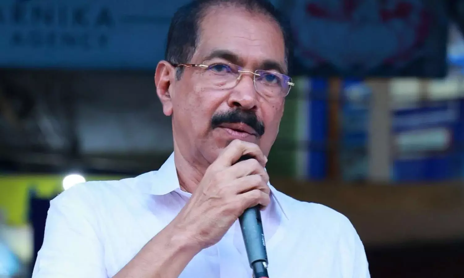 സിപിഎം പ്രയോഗിച്ച വർഗീയ രാഷ്ട്രീയമാണ് ബിജെപിയുടെ വിജയത്തിന് കാരണം: സണ്ണി ജോസഫ് സിപിഎം പ്രയോഗിച്ച വർഗീയ രാഷ്ട്രീയമാണ് ബിജെപിയുടെ വിജയത്തിന് കാരണം: സണ്ണി ജോസഫ്