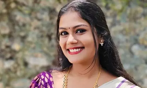 25 കൊല്ലത്തെ എൽഡിഎഫ് കുത്തക തകർത്ത് മുട്ടടയില് വൈഷ്ണ സുരേഷിന് അട്ടിമറി വിജയം 25 കൊല്ലത്തെ എൽഡിഎഫ് കുത്തക തകർത്ത് മുട്ടടയില് വൈഷ്ണ സുരേഷിന് അട്ടിമറി വിജയം