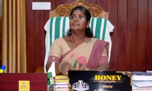 കൊല്ലത്ത് അട്ടിമറിയോ? യുഡിഎഫ് മുന്നേറ്റം; മേയർ ഹണി ബെഞ്ചമിന് തോറ്റു കൊല്ലത്ത് അട്ടിമറിയോ? യുഡിഎഫ് മുന്നേറ്റം; മേയർ ഹണി ബെഞ്ചമിന് തോറ്റു