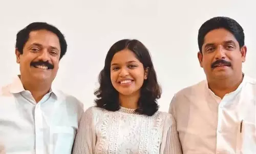 ജയം മധുര പ്രതികാരം; സ്വതന്ത്രരായി മത്സരിച്ച ബിനു പുളിക്കക്കണ്ടവും മകളും സഹോദരനും ജയിച്ചു ജയം മധുര പ്രതികാരം; സ്വതന്ത്രരായി മത്സരിച്ച ബിനു പുളിക്കക്കണ്ടവും മകളും സഹോദരനും ജയിച്ചു