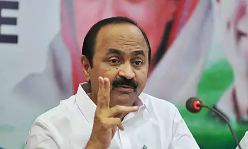 പാനൂരിലെ സിപിഎം ആക്രമണം; അതേ നാണയത്തില് തിരിച്ചടിയുണ്ടാകും: വി.ഡി സതീശന് പാനൂരിലെ സിപിഎം ആക്രമണം; അതേ നാണയത്തില് തിരിച്ചടിയുണ്ടാകും: വി.ഡി സതീശന്