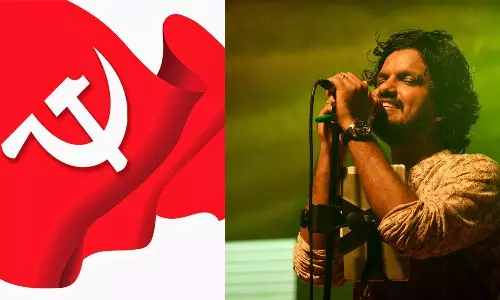 ഇടതുപക്ഷം തകരുന്നത് തെരഞ്ഞെടുപ്പിൽ തോൽക്കുമ്പോഴല്ല, മറിച്ച് ഇടതുപക്ഷ മൂല്യങ്ങളിൽ നിന്നും ആശയങ്ങളിൽ നിന്നും ഇടത് പ്രസ്ഥാനങ്ങളും ഇടതുപക്ഷക്കാരും അകലുമ്പോൾ മാത്രമാണ്: സൂരജ് സന്തോഷ് ഇടതുപക്ഷം തകരുന്നത് തെരഞ്ഞെടുപ്പിൽ തോൽക്കുമ്പോഴല്ല, മറിച്ച് ഇടതുപക്ഷ മൂല്യങ്ങളിൽ നിന്നും ആശയങ്ങളിൽ നിന്നും ഇടത് പ്രസ്ഥാനങ്ങളും ഇടതുപക്ഷക്കാരും അകലുമ്പോൾ മാത്രമാണ്: സൂരജ് സന്തോഷ്