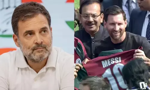 മെസ്സിക്കൊപ്പം രാഹുൽ ഗാന്ധി;കൂടിക്കാഴ്ച്ച സംഘടിപ്പിച്ചത് തെലങ്കാന സർക്കാർ മെസ്സിക്കൊപ്പം രാഹുൽ ഗാന്ധി;കൂടിക്കാഴ്ച്ച സംഘടിപ്പിച്ചത് തെലങ്കാന സർക്കാർ