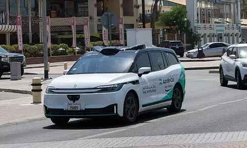 ഡ്രൈവറില്ലാ വാഹനങ്ങൾക്ക് മാർ​ഗ നിർദേശങ്ങളുമായി ആർടിഎ