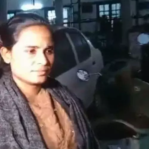 പാകിസ്താൻ ബന്ധം ആരോപിച്ച് അസമിൽ യുവതി അറസ്റ്റിൽ