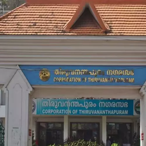 തിരു.കോർപറേഷൻ  മേയർ സ്ഥാനത്തിന് ബിജെപിയിൽ കരുനീക്കം; അധ്യക്ഷന്മാർക്കായി മുന്നണികളിൽ ചർച്ചകൾ സജീവം