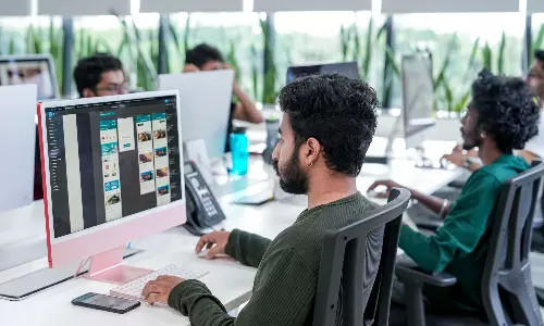 ആഴ്ചയിൽ നാല് ദിവസം മാത്രം ജോലി? പുതിയ തൊഴിൽ നിയമങ്ങൾ പറയുന്നതെന്ത് ആഴ്ചയിൽ നാല് ദിവസം മാത്രം ജോലി? പുതിയ തൊഴിൽ നിയമങ്ങൾ പറയുന്നതെന്ത്